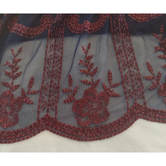 Altar'd State Womens Navy & Maroon Floral Lace Maxi Dress Size Medium NWT - Picture 11 of 14